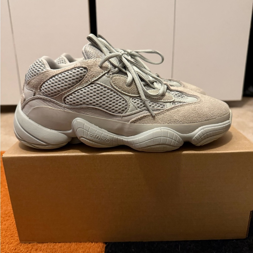 Adidas Yeezy 500 Salt - Picture 5 of 7